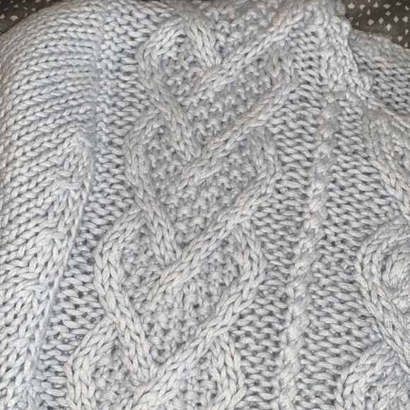 Carolyn Taylor Essentials Baby Blue Cable Knit Sweater M/L 100% Cotton Hand Knit - Picture 4 of 8